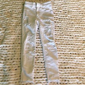 american eagle ripped white jeans